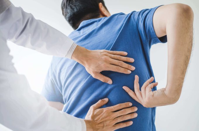Back Pain Treatment – What Foods to Include in Your Diet to Ease Back Pain